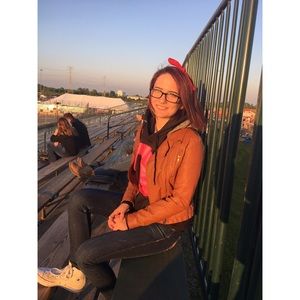 Meet your Posher, Melinda